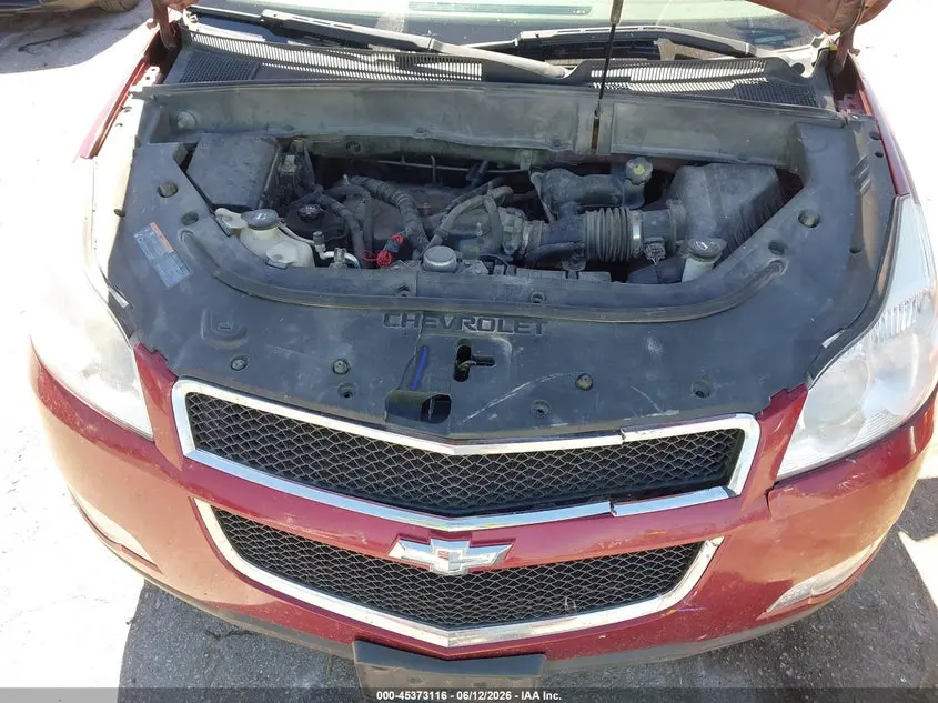2011 CHEVROLET TRAVERSE 2LT