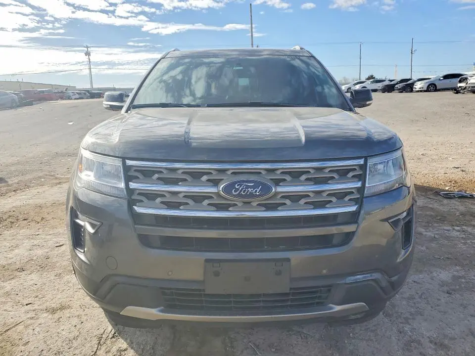 2018 FORD EXPLORER XLT  