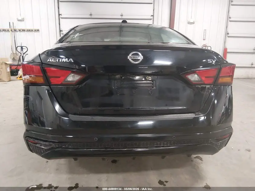 2021 NISSAN ALTIMA SV FWD