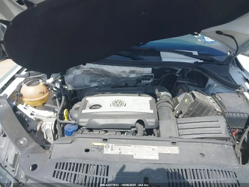 2015 VOLKSWAGEN TIGUAN S