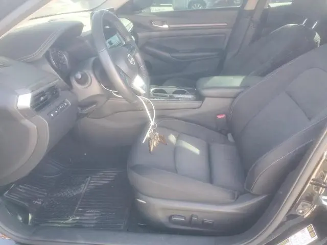 2024 NISSAN ALTIMA SV  