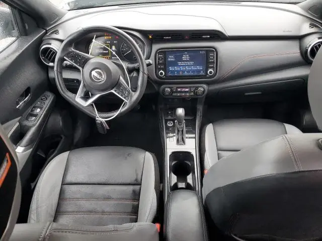 2023 NISSAN KICKS SR  