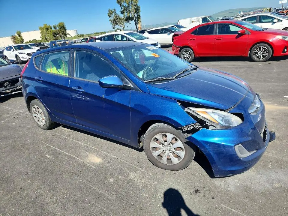 2016 HYUNDAI ACCENT SE  