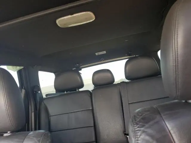 2010 FORD ESCAPE LIMITED  