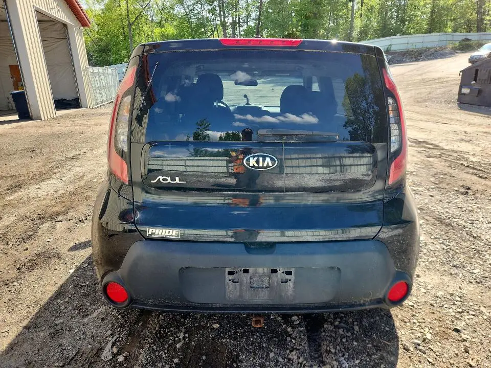 2016 KIA SOUL   