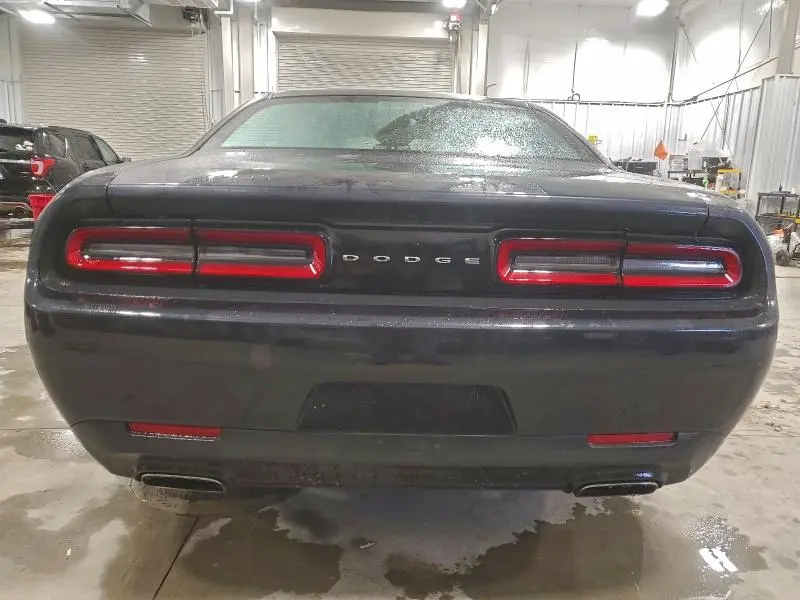 2016 DODGE CHALLENGER SXT  