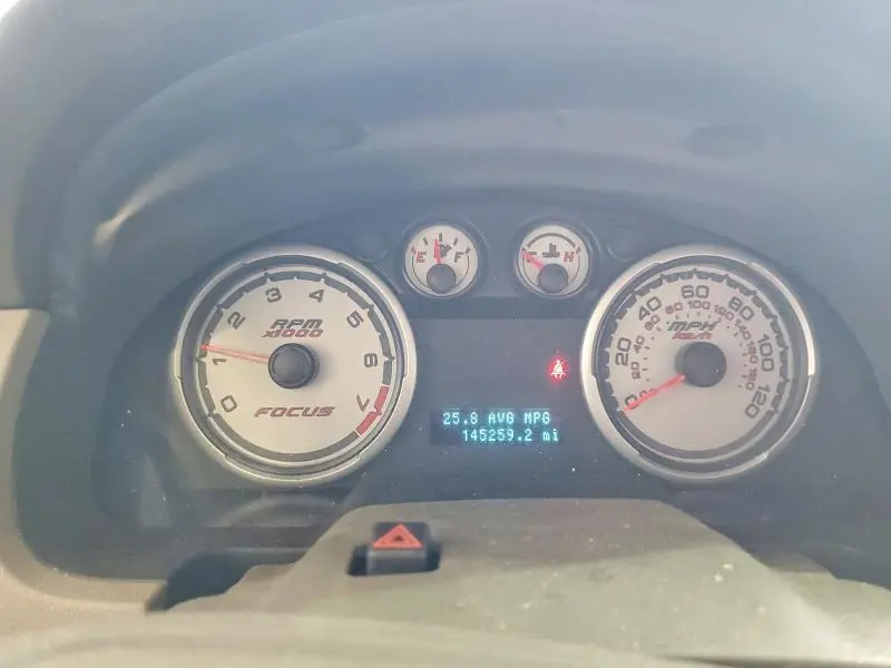 2010 FORD FOCUS S  