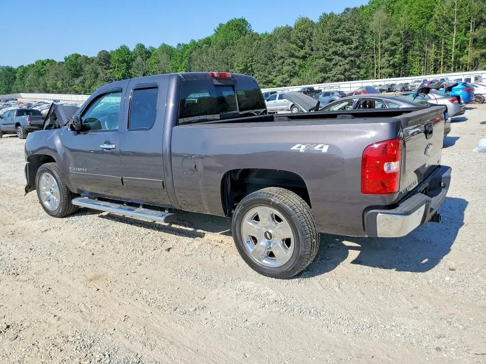 2011 CHEVROLET SILVERADO K1500 LTZ  