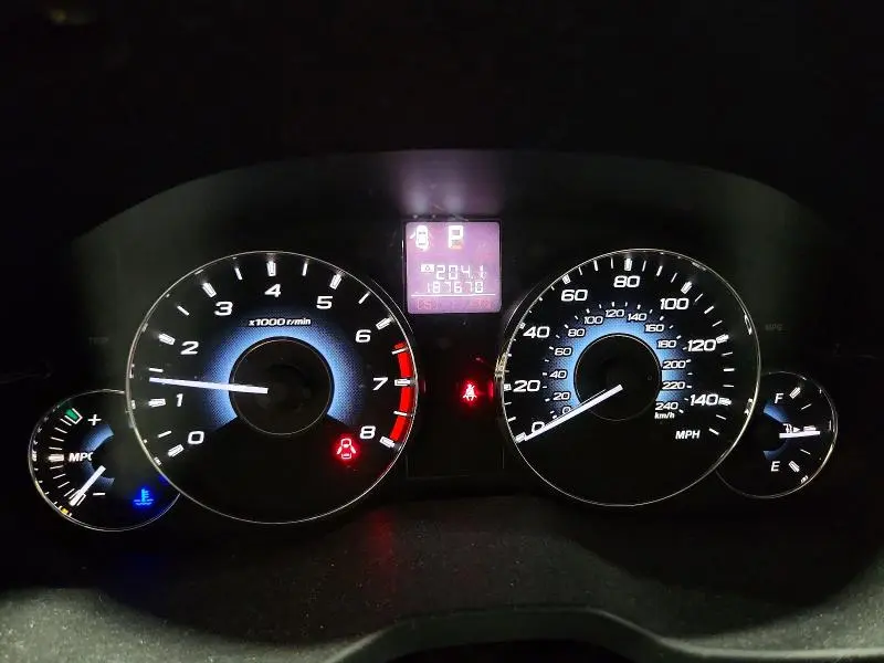 2010 SUBARU LEGACY 2.5I PREMIUM  