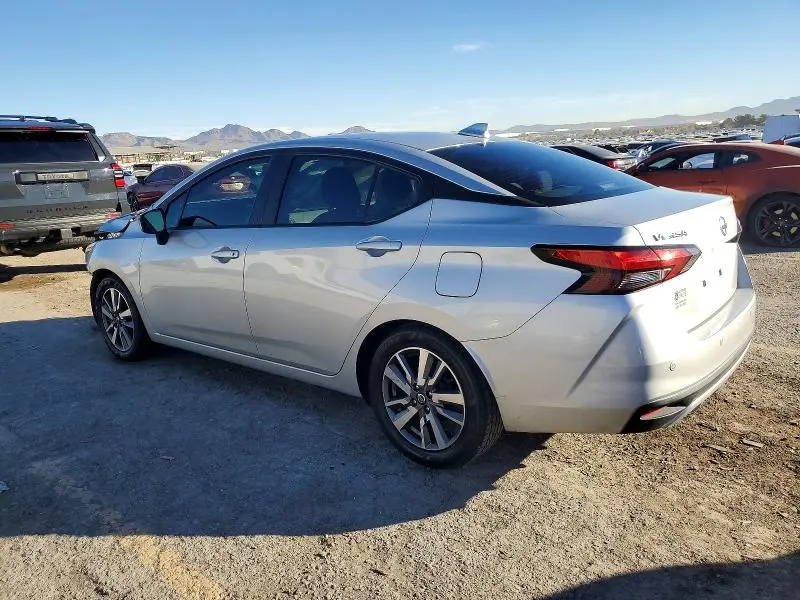 2020 NISSAN VERSA SV  