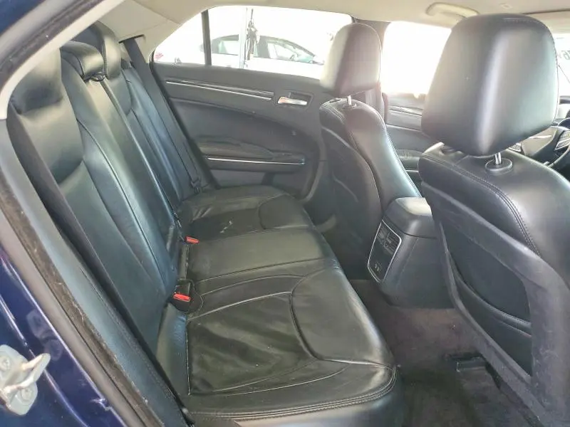 2017 CHRYSLER 300 LIMITED  