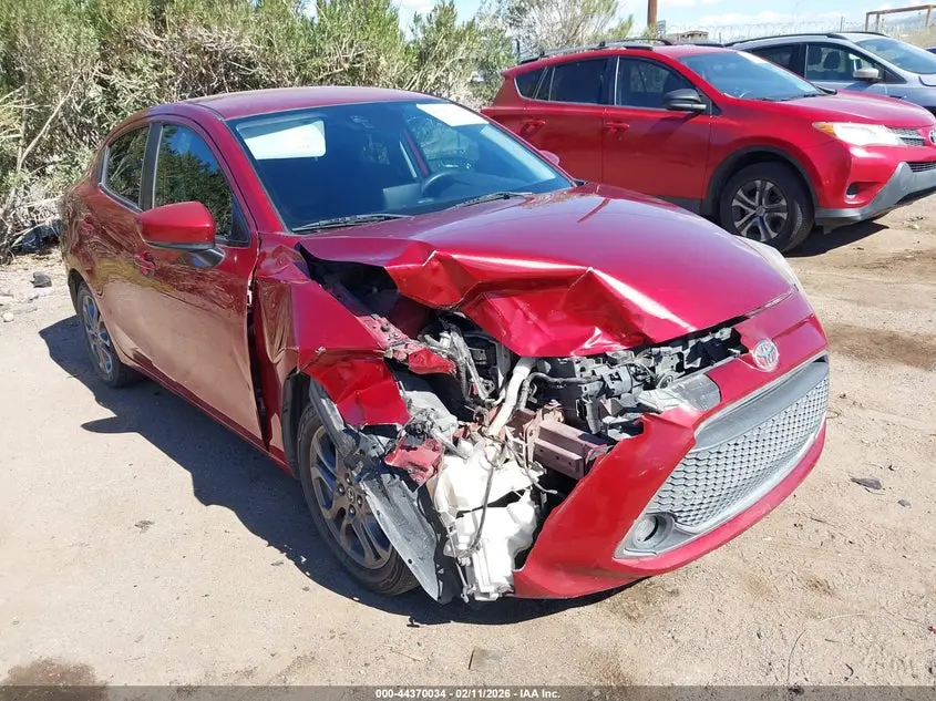2019 TOYOTA YARIS LE