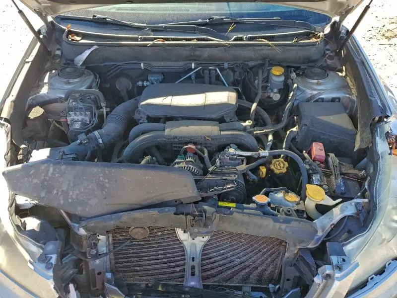 2012 SUBARU OUTBACK 2.5I  