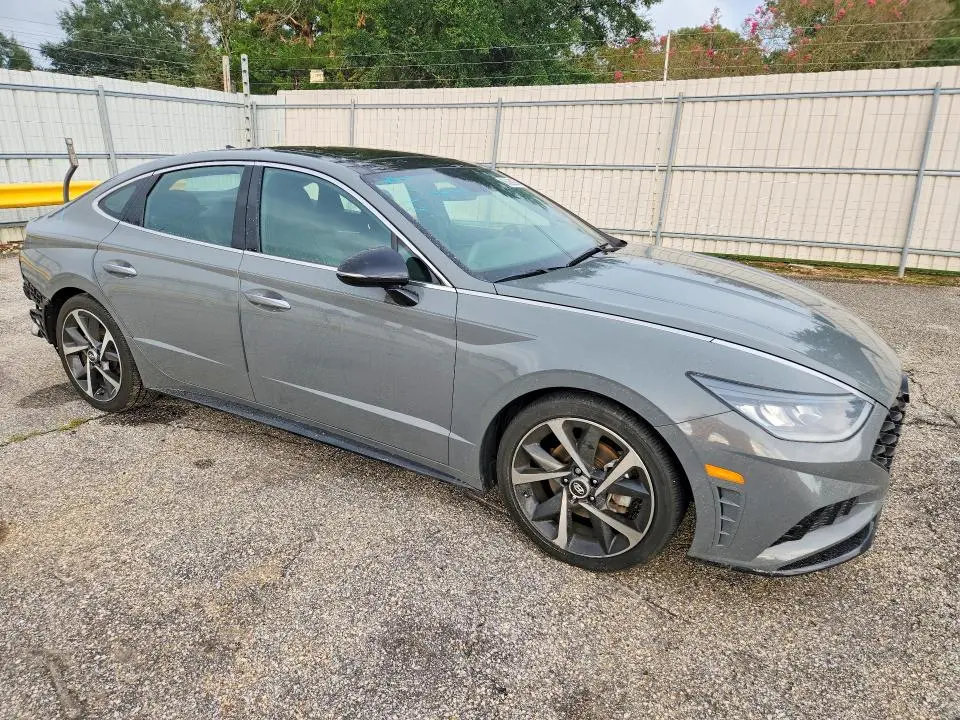 2022 HYUNDAI SONATA SEL PLUS  