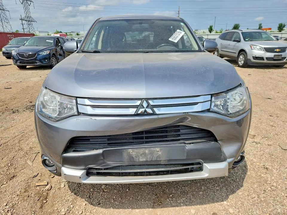 2015 MITSUBISHI OUTLANDER SE  