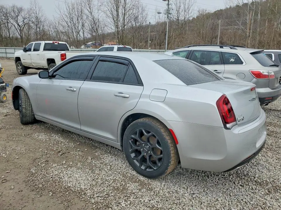 2020 CHRYSLER 300   