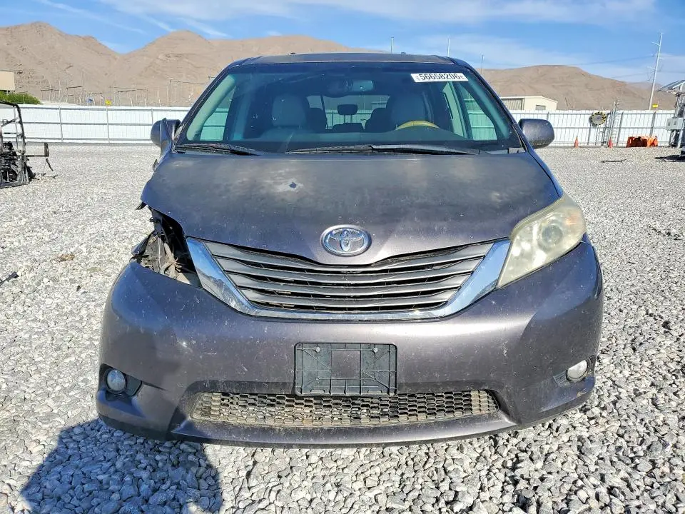 2011 TOYOTA SIENNA XLE 8-PASSENGER  