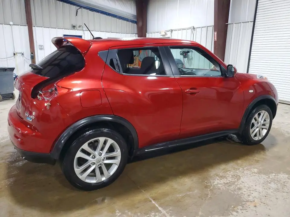2014 NISSAN JUKE SV  