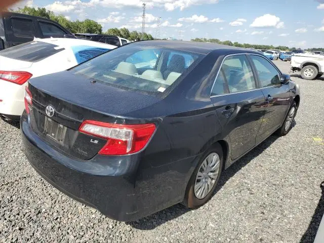 2013 TOYOTA CAMRY LE  
