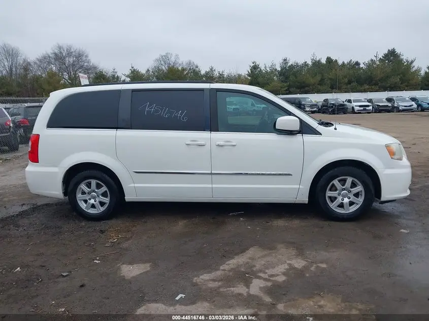 2012 CHRYSLER TOWN & COUNTRY TOURING