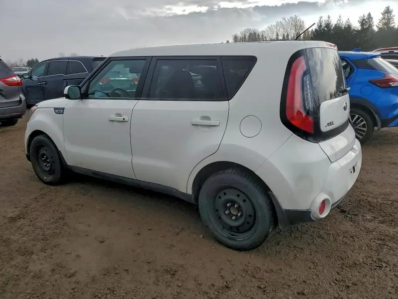 2015 KIA SOUL   