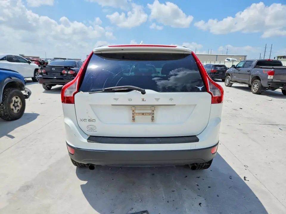 2012 VOLVO XC60 3.2  