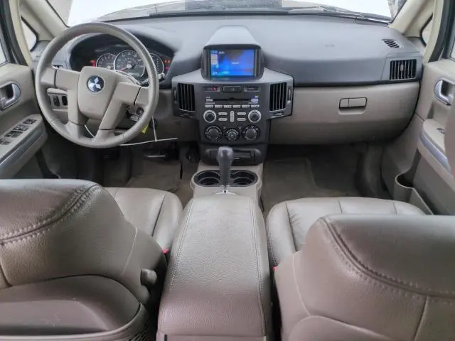 2011 MITSUBISHI ENDEAVOR SE  