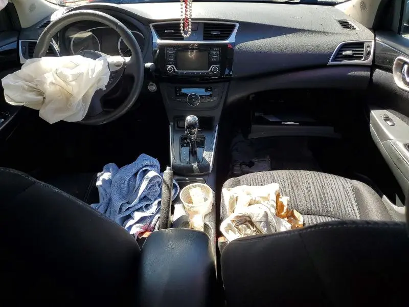2018 NISSAN SENTRA SV  