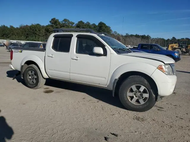 2013 NISSAN FRONTIER S  