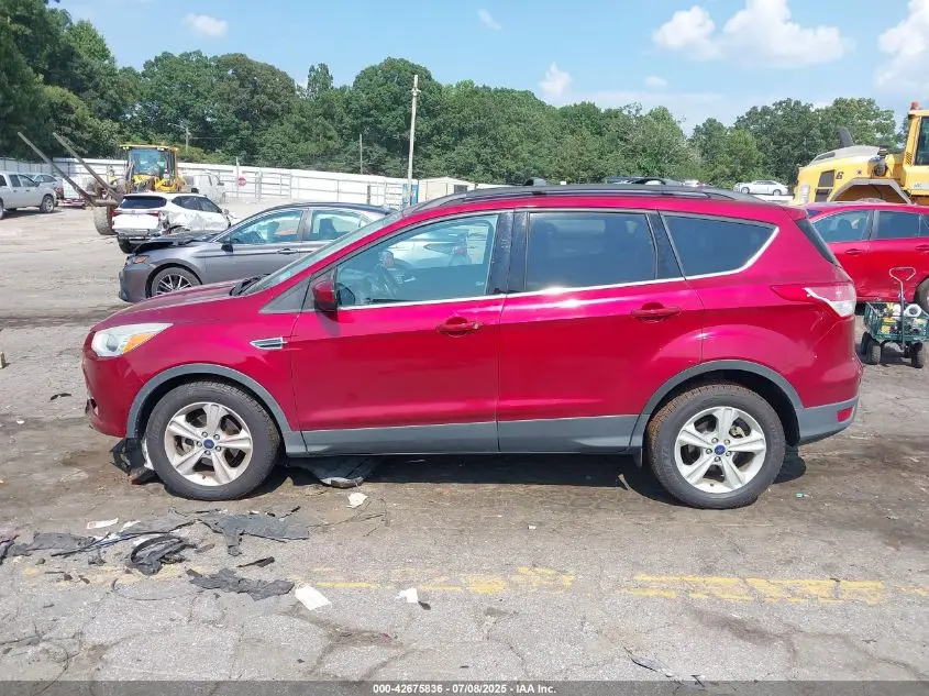2015 FORD ESCAPE SE