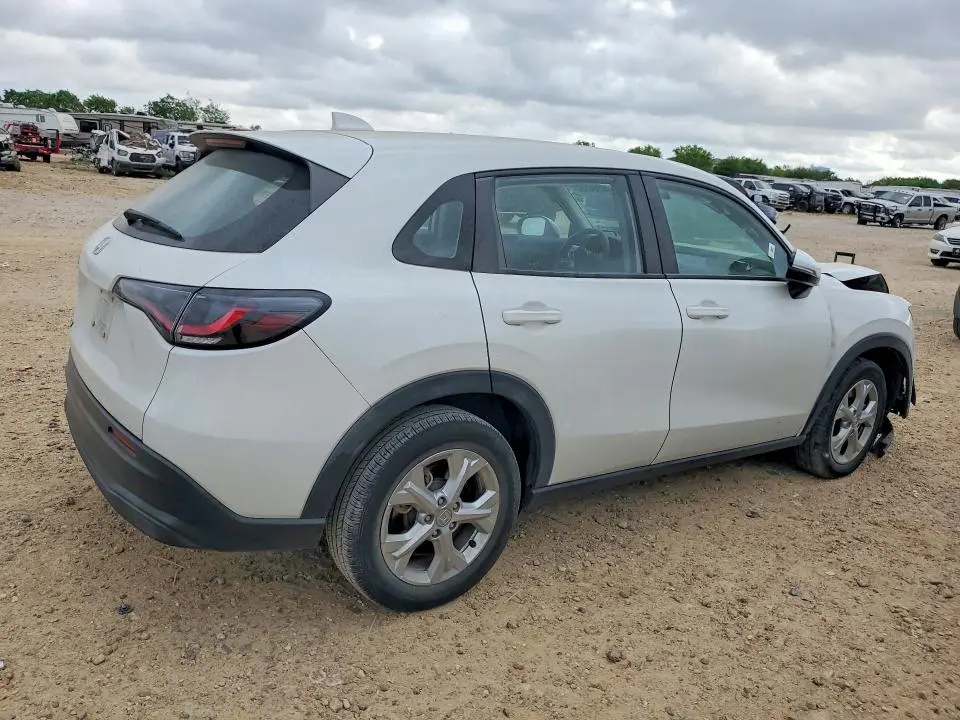 2023 HONDA HR-V LX  