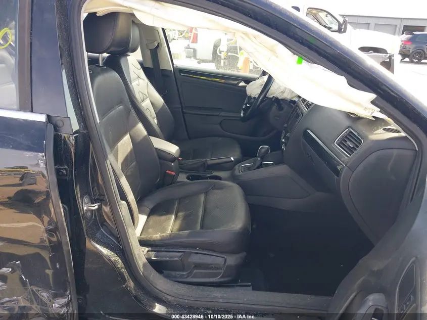 2016 VOLKSWAGEN JETTA 1.8T SEL