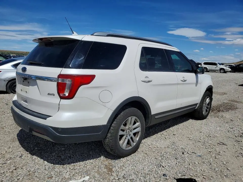 2019 FORD EXPLORER XLT  