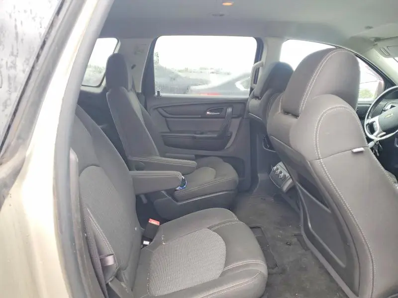 2014 CHEVROLET TRAVERSE LT  