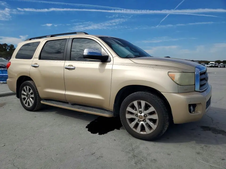 2010 TOYOTA SEQUOIA LIMITED  