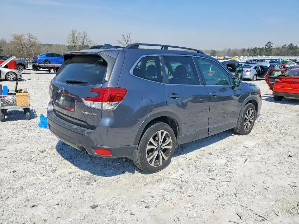 2021 SUBARU FORESTER LIMITED  
