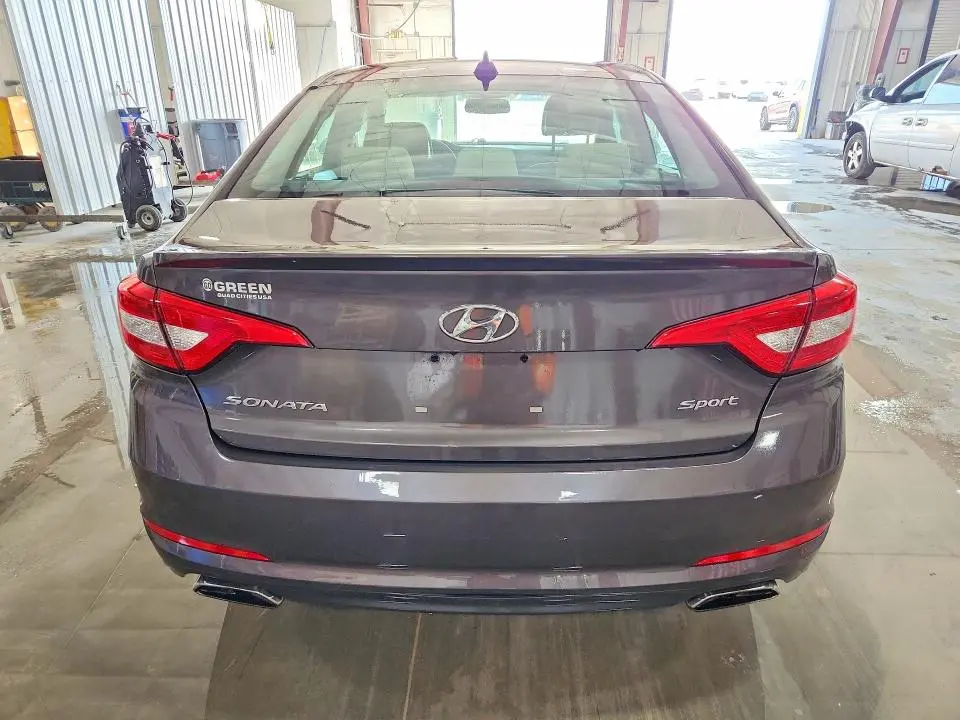 2015 HYUNDAI SONATA SPORT  