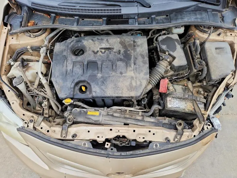 2011 TOYOTA COROLLA LE  