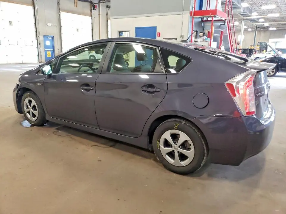 2012 TOYOTA PRIUS THREE  