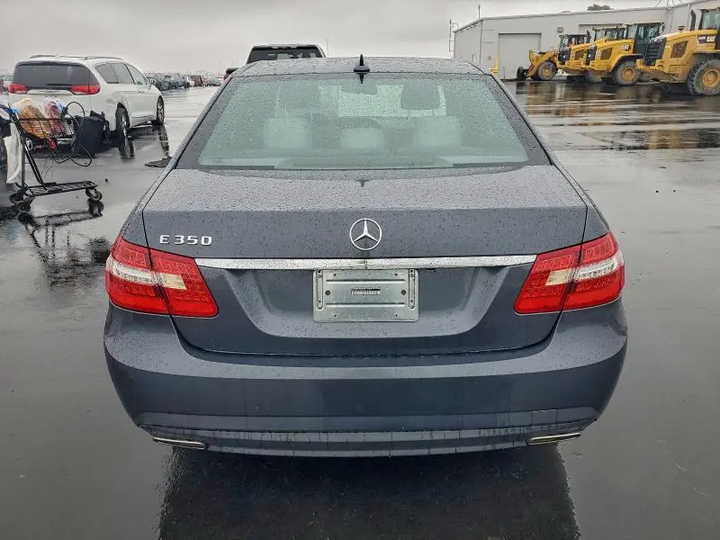 2011 MERCEDES-BENZ E 350  