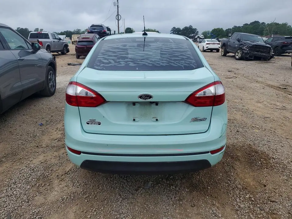 2019 FORD FIESTA SE  