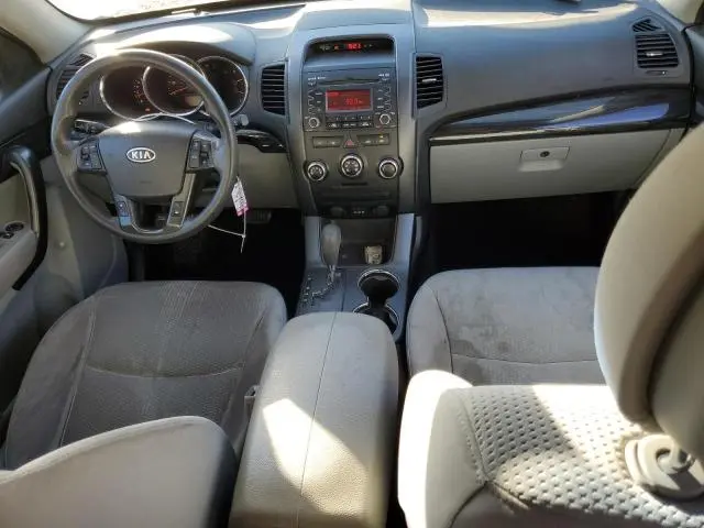 2011 KIA SORENTO BASE  