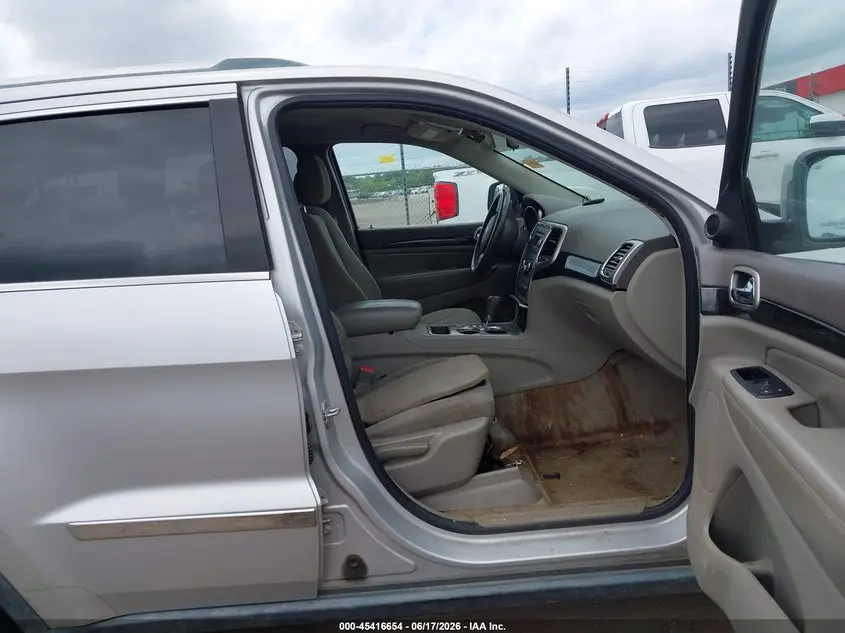 2011 JEEP GRAND CHEROKEE LAREDO