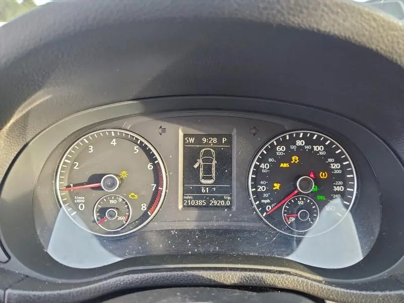 2012 VOLKSWAGEN PASSAT SE  