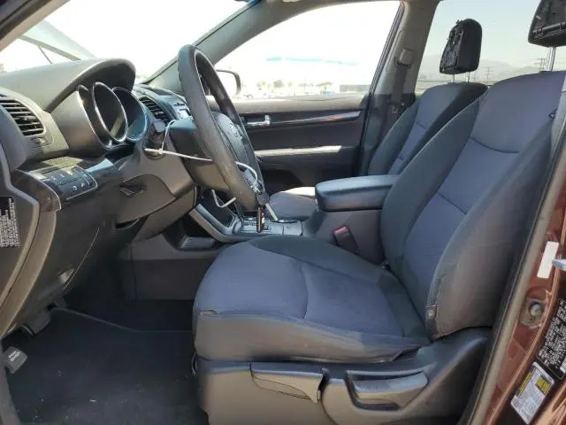 2012 KIA SORENTO BASE  