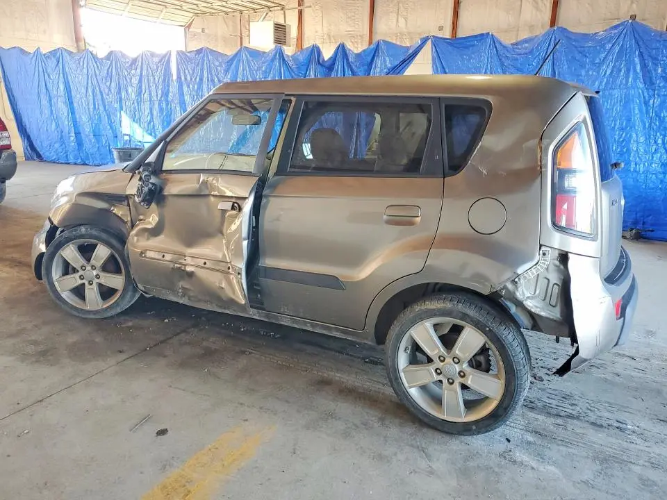 2010 KIA SOUL +  