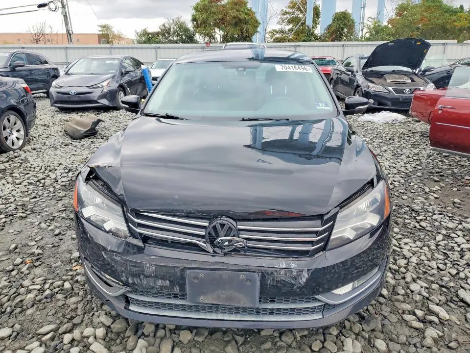 2015 VOLKSWAGEN PASSAT S  