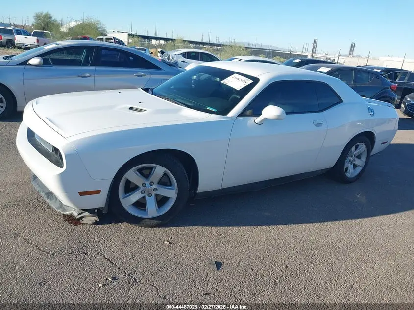 2013 DODGE CHALLENGER SXT PLUS