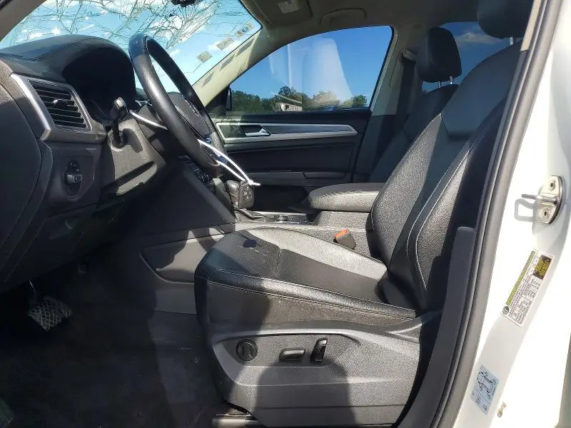 2018 VOLKSWAGEN ATLAS SE  