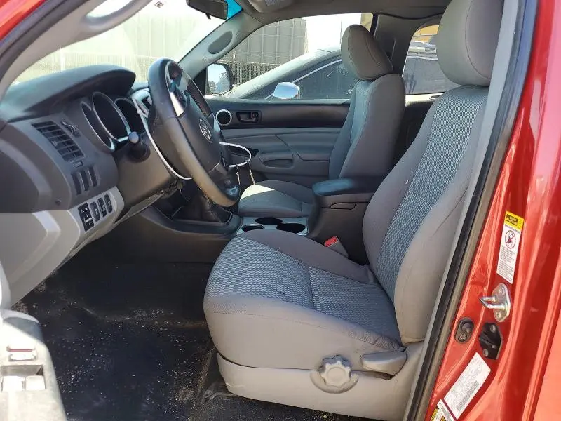 2015 TOYOTA TACOMA BASE  